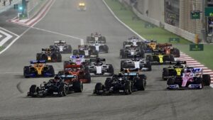 Sugrįžta "Formulė-1" sezonas