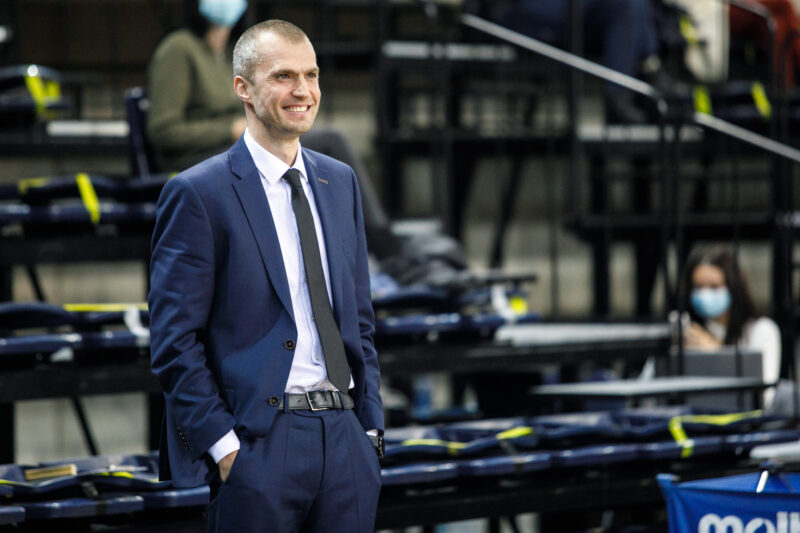 M. Kiltinavičius grįžta