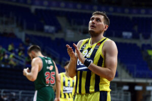 Didėja Šansai, kad rinktinė turės verstis be Edgaro Ulanovo