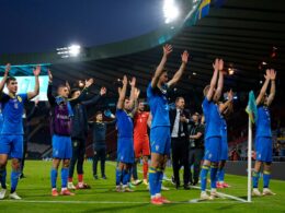 Ukraina eliminavo favoritais laikytą Švedijos rinktinę