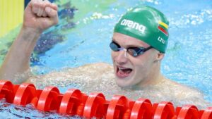 Lietuviai jaunimo plaukimo čempionate prasibrovė į finalus