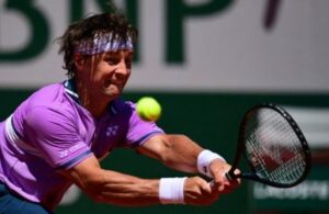 R.Berankis baigė pasirodymą Vimbldone