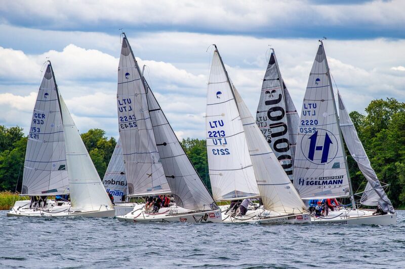 „Platu25" jachtų kova