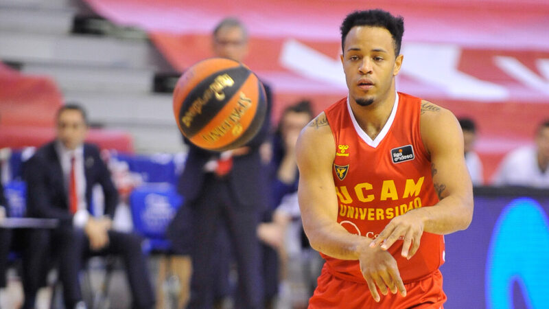 M. Townesas savo vertę bandys įrodyti Pasvalyje