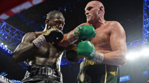 Tyson Fury laimėjo trilogiją prieš D.Wilderį