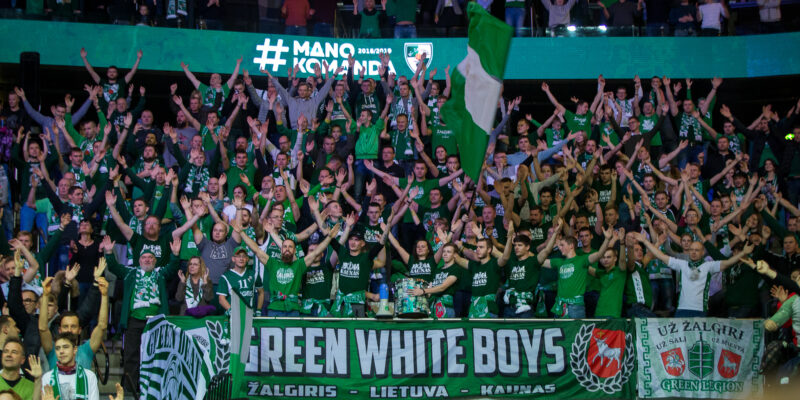 Sirgaliai nebeatlaikė - "mes nematome kibirkšties"